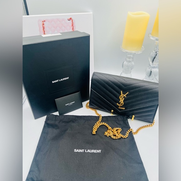 Saint Laurent Black Leather Cassandra Bag with Gold Chain w/ Dust Bag and Box - Picture 3 of 15